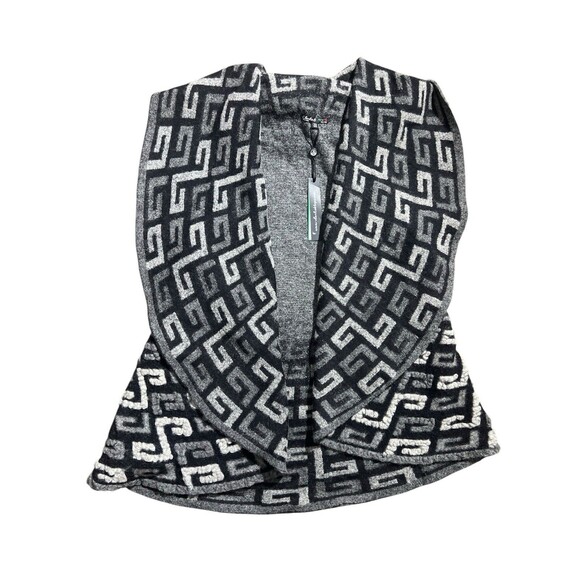 NWT Charlie B geometric jacquard Shawl poncho Charcoal Sz O/S - Picture 5 of 15